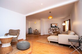 BM Beach Hotel