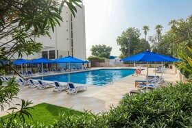 BM Beach Hotel