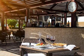 BM Beach Hotel