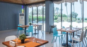 BM Beach Hotel