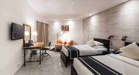 BM Beach Hotel
