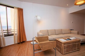 BM Beach Hotel