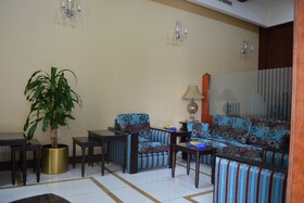 Al Hayat Hotel Apartments