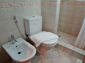 Baiti Hotel Apartments