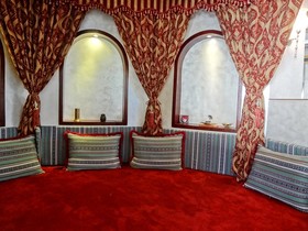 Baiti Hotel Apartments
