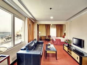 Creek Gate Hotel-Baithans
