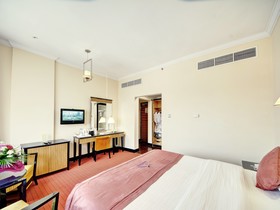 Creek Gate Hotel-Baithans