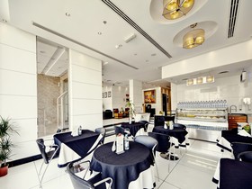 Creek Gate Hotel-Baithans
