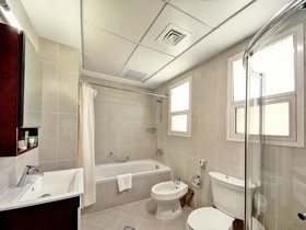Creek Gate Hotel-Baithans