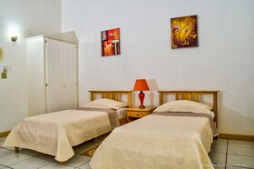 Coco Rose Guest House Bed and Breakfast