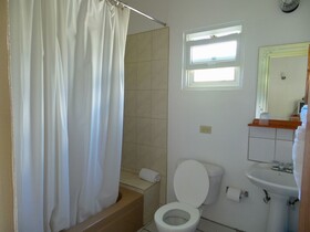 Coco Rose Guest House Bed and Breakfast