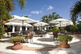 Jolly Beach Resort