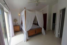 Jolly Villas