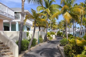 St. James's Club & Villas