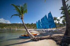 St. James's Club & Villas