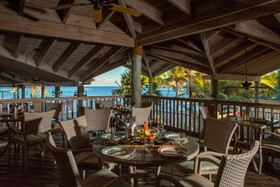 St. James's Club & Villas