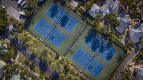 St. James's Club & Villas