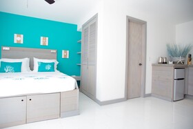 Bellevue Suites