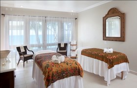 Blue Waters Resort & Spa
