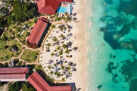 Pineapple Beach Club