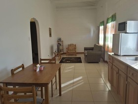 Date Palms Apartments