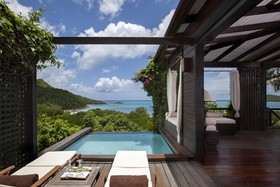 Hermitage Bay