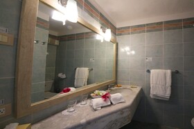 Ocean Point Resort & Spa