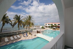 Ocean Point Resort & Spa