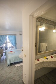Ocean Point Resort & Spa