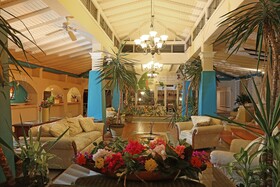 Ocean Point Resort & Spa