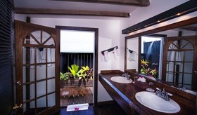 Cocos Antigua