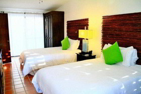 Anacaona Boutique