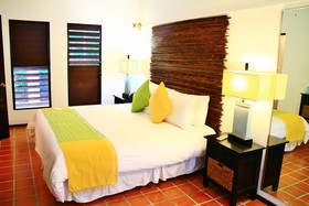 Anacaona Boutique