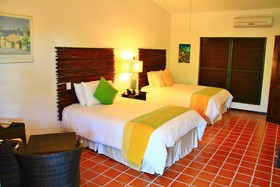 Anacaona Boutique