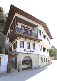 Hotel Demaj