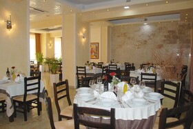 Hotel Gega