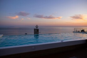 La Brisa Boutique Hotel