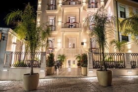 Art Gallery Boutique Hotel