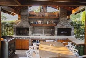 Lej & Laj Residence
