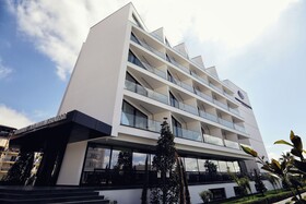 Premium Luxury Finese