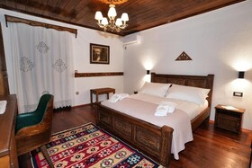City Street Hotel