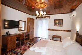 City Street Hotel