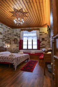 Hotel Bineri