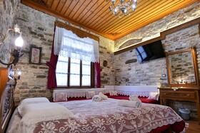 Hotel Bineri
