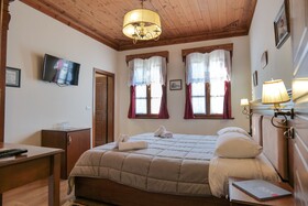 Hotel Bineri