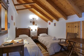 Hotel Bineri