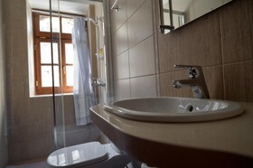 Hotel Kalemi 2