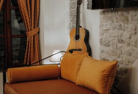 Hotel SS Kekezi