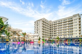 Bonita Luxury Resort