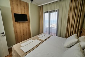 Eter Hotel